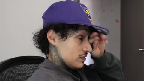 - trieone online show from March 7, 5:44 pm