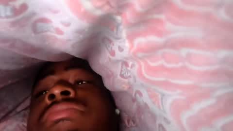 trilliondollarbaby1 online show from July 29, 3:49 am