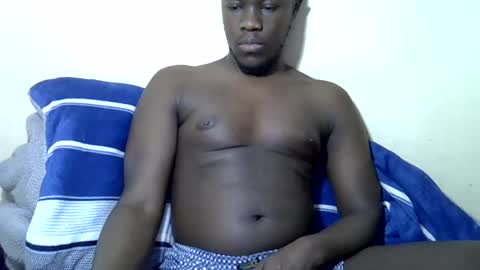 Tris6 online show from June 16, 1:24 pm