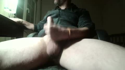 Snapshot of triskel276 chatting on January 6, 5:49 pm triskel276 online show from January 6, 5:49 pm