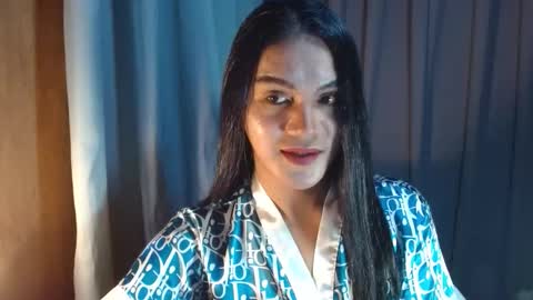 Goddess Mira online show from October 28, 7:05 pm