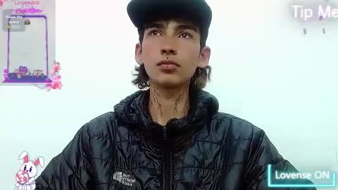 ttimy online show from November 25, 9:50 pm