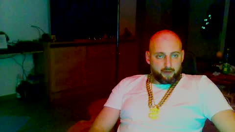 twardyidlugi online show from February 2, 1:12 am