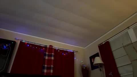 twerkandjerkk online show from February 12, 8:09 am