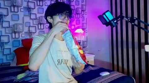 Sebastin online show from May 7, 12:38 pm