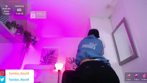 T W I N  K I E     A L E X online show from December 10, 9:22 pm