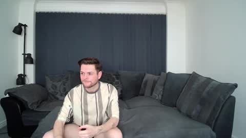 RyanRowan online show from October 8, 10:14 pm