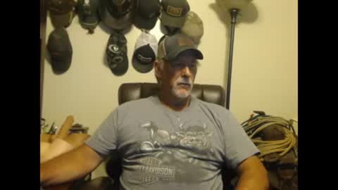 txlobo60 online show from July 24, 11:56 pm