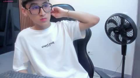 Tyler online show from December 18, 11:28 am