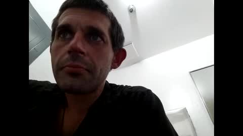 Snapshot of tylerweist727678265 chatting on October 26, 11:45 am tylerweist727678265 online show from October 26, 11:45 am