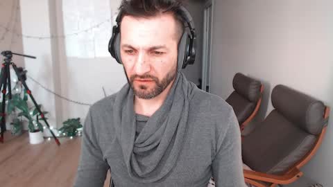 Snapshot of ultratoaster chatting on January 21, 6:11 pm ultratoaster online show from January 21, 6:11 pm