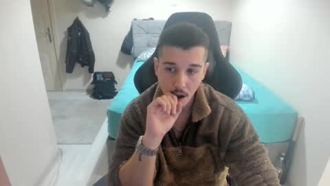 hi im mike tyson -  online show from November 28, 7:27 pm