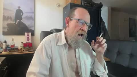 Uncle Hottie online show from July 18, 6:24 pm
