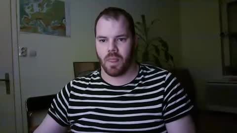 Uncut Strong online show from January 6, 9:32 pm