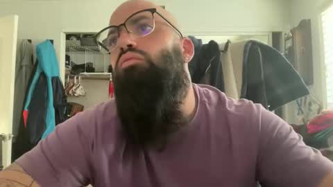 uncutbeard129840 online show from December 19, 11:34 pm