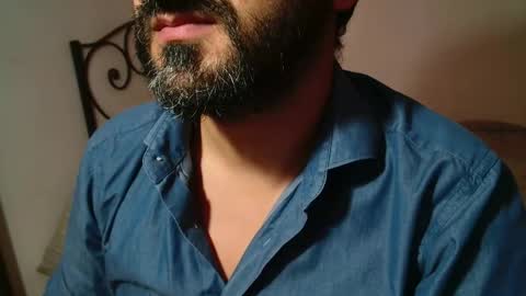 Giov online show from October 22, 8:23 pm