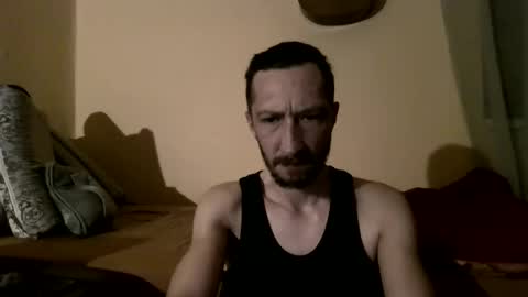 underguy19 online show from February 14, 10:49 pm