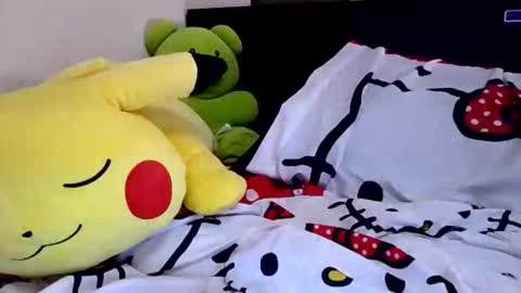 ur_favorite_emo_femboy online show from March 16, 1:56 am