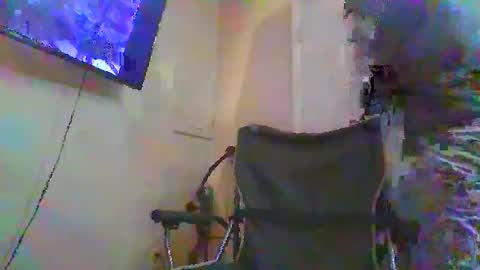 Snapshot of ur_zaddy4now chatting on December 4, 12:47 pm ur_zaddy4now online show from December 4, 12:47 pm