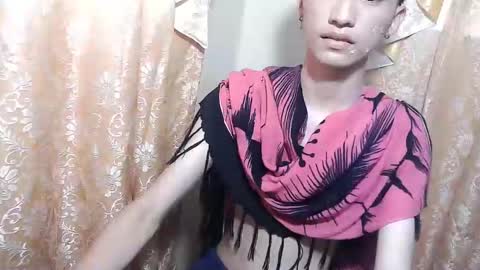 urasian_femboyxxx online show from March 24, 6:07 am