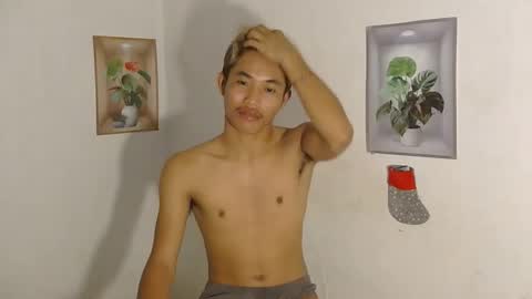 urasian_jomarie online show from March 3, 4:25 pm