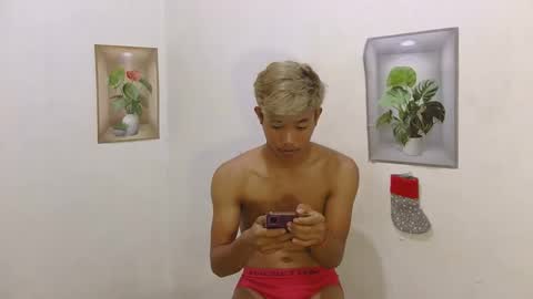 urasian_jomarie online show from February 24, 9:37 pm