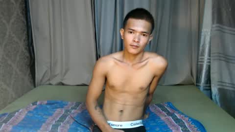 urasian_rey online show from June 30, 12:28 pm