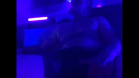 urdaddy875867 online show from March 31, 3:08 am