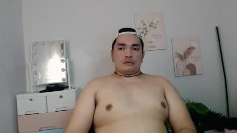 ure_fattytoy143 online show from July 23, 2:36 pm