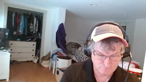 Snapshot of urfavteach50 chatting on February 27, 4:53 pm Gregor online show from February 27, 4:53 pm