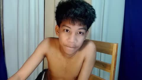 urhardfucker_joseph online show from April 10, 11:39 am