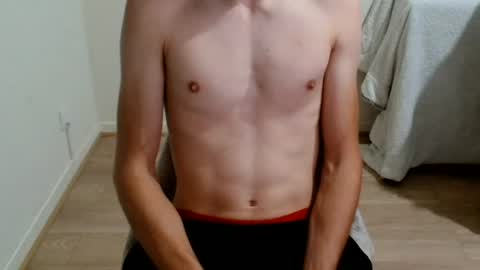 urluckyboi online show from July 11, 12:45 am