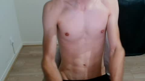 urluckyboi online show from June 17, 9:05 pm
