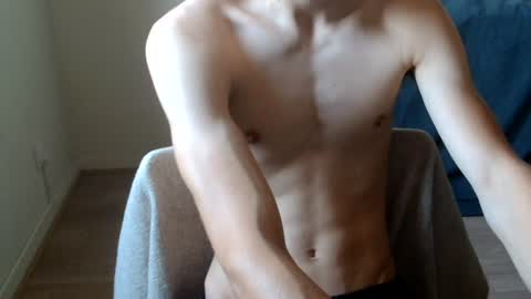 urluckyboi online show from June 22, 4:55 pm
