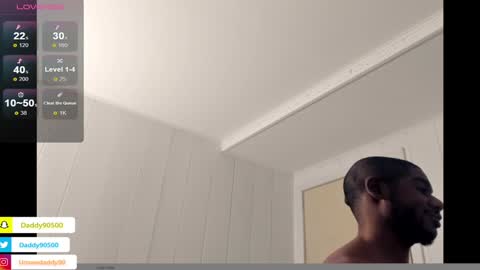 Snapshot of urnewdaddy90 chatting on January 10, 8:18 am Big Daddy online show from January 10, 8:18 am