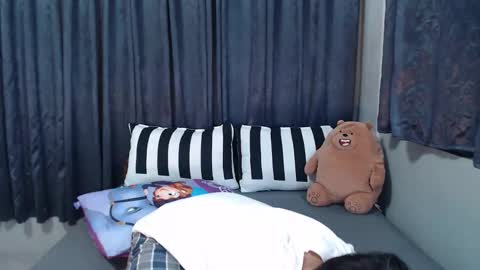 Mel online show from November 5, 9:33 am