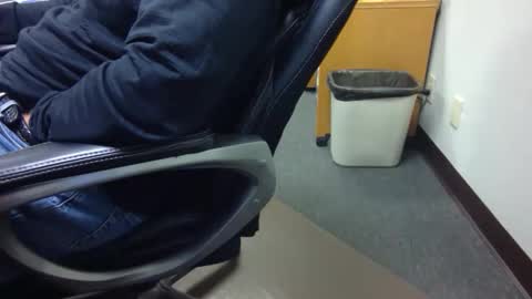 useemie online show from February 6, 9:12 pm