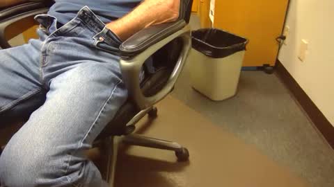 useemie online show from October 21, 11:29 pm