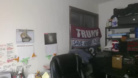 Eric online show from November 25, 11:45 am