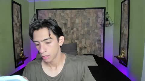 UYUKIE online show from September 24, 12:03 pm