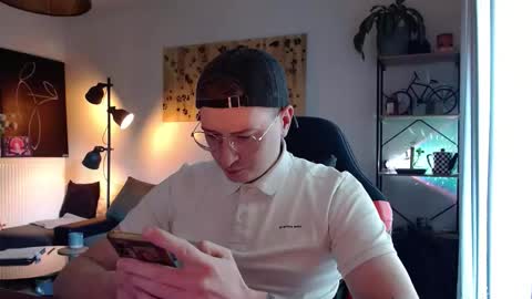 vacation__ online show from September 23, 2:27 pm