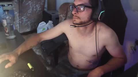 valdivar__ online show from April 1, 1:02 pm