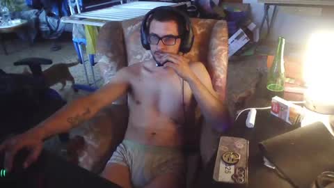 valdivar__ online show from April 28, 12:32 pm