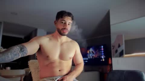 valenthinoking online show from March 2, 2:11 am