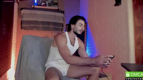 valentin_hoffman online show from April 9, 11:16 am