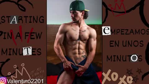 Valentino - 15 OFF valentino2201 online show from July 28, 2:30 am
