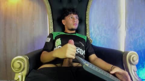 VALENTINO online show from February 18, 3:09 pm