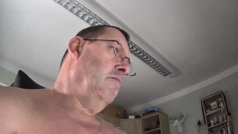 vapinghans online show from December 10, 8:30 am