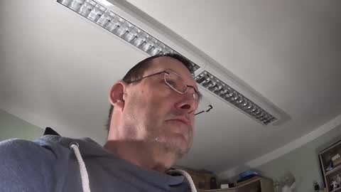 vapinghans online show from January 4, 4:44 am