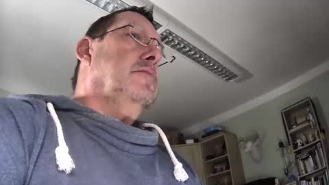 vapinghans online show from January 19, 5:26 am